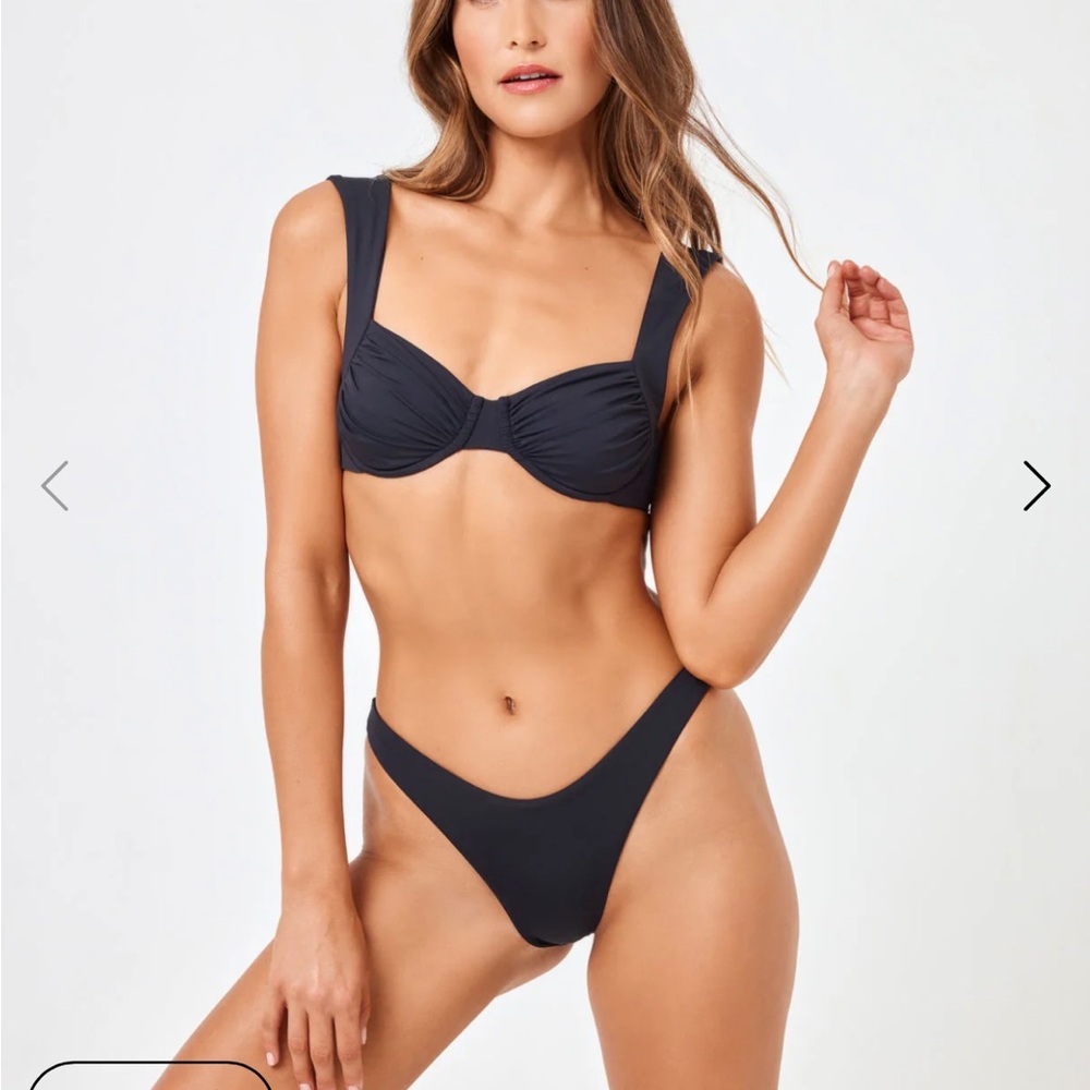 NWT L space Stella bikini top